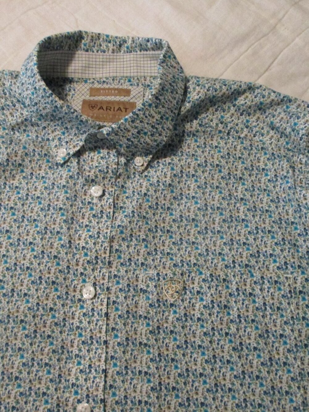 Mens Fitted Ariat Floral Button Up Dress shirt M